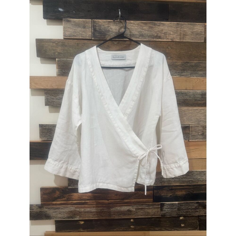 Love and Confuse white wrap top size Medium
